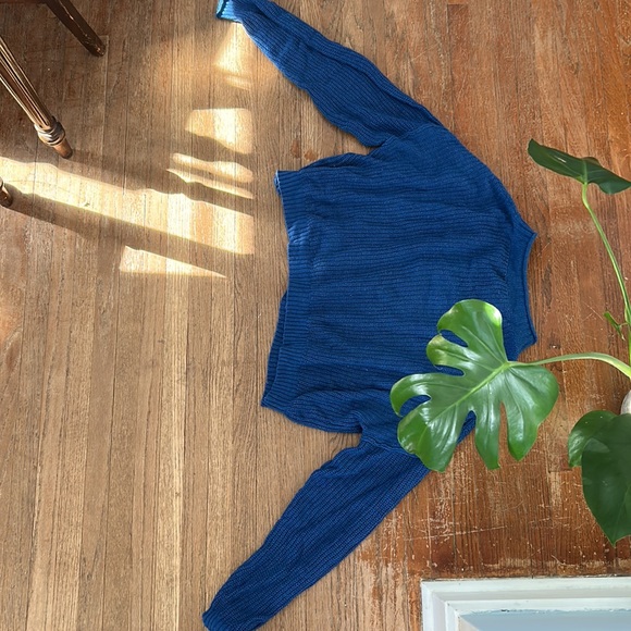 Cropped knit sweater - Picture 3 of 3